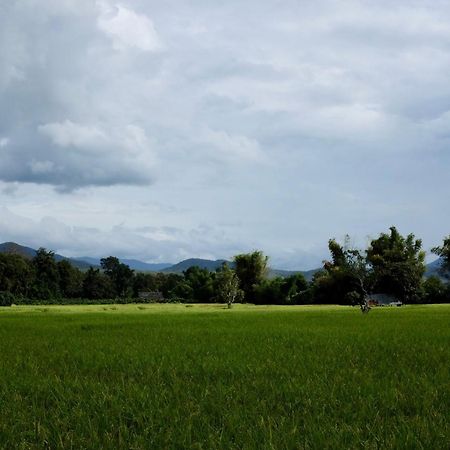 Phrao Rai Boonsom 아파트 외부 사진